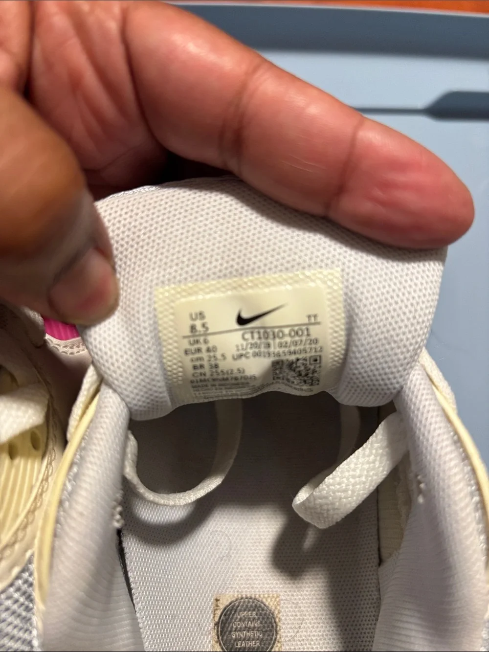 Nike Air Max Sneakers in Cream, Pink & Blue Classic